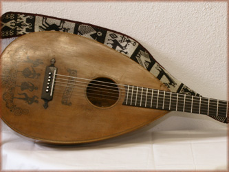 Die Laute des Erz�hlers, gespielt von Toni